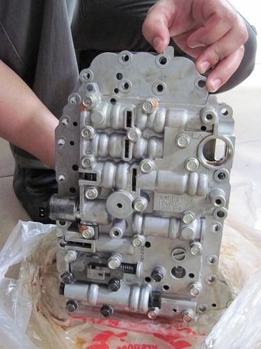 现代ix35自动变速箱阀体怎么拆?ix35变速箱阀体故障现象-图3 现代ix35自动变速箱阀体怎么拆?ix35变速箱阀体故障现象-图3