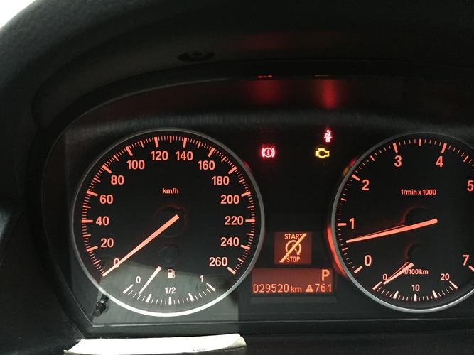 宝马双r发动机旁边的线好烫？宝马双r故障灯亮-图4