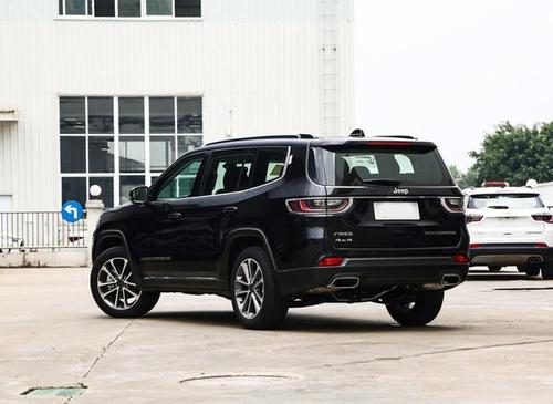 jeep大指挥官轮胎用倍耐力怎么样?jeep大指挥官故障率高吗-图4 jeep大指挥官轮胎用倍耐力怎么样?jeep大指挥官故障率高吗-图4
