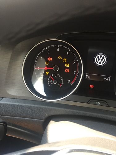 大众高尔夫转向异响咯噔咯噔？高尔夫撞击后方向机故障灯亮-图3