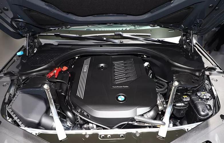 宝马4.4v8发动机故障率?宝马750发动机的故障率-图3 宝马4.4v8发动机故障率?宝马750发动机的故障率-图3