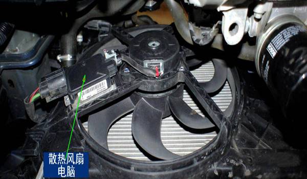 路虎发现四风扇不热车不转吗?路虎发现4风扇故障-图2 路虎发现四风扇不热车不转吗?路虎发现4风扇故障-图2