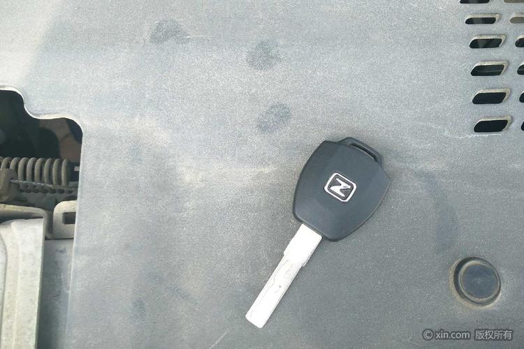 众泰Z300车钥匙失效怎么解决?众泰z300配钥匙通讯失败故障-图2 众泰Z300车钥匙失效怎么解决?众泰z300配钥匙通讯失败故障-图2
