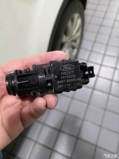 福特翼虎油位传感器更换?福特翼虎燃油油位传感器电路故障-图2 福特翼虎油位传感器更换?福特翼虎燃油油位传感器电路故障-图2
