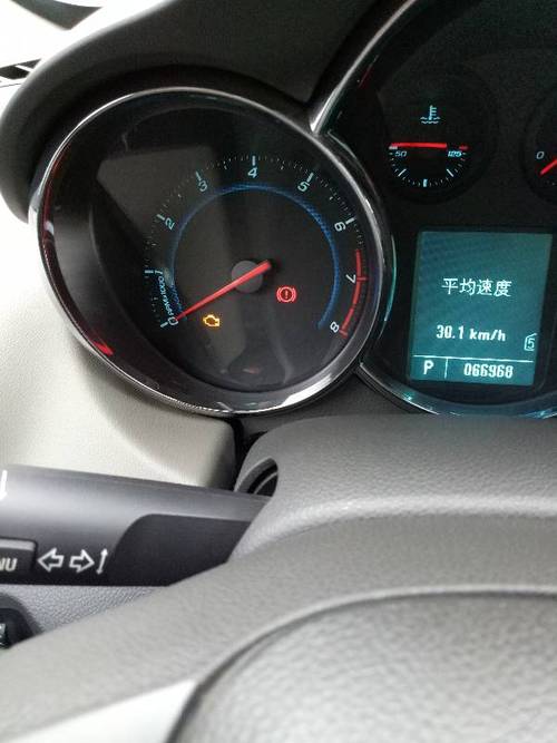 科鲁兹锁车故障灯亮了无法启动？科鲁兹打不着火故障灯亮着-图2