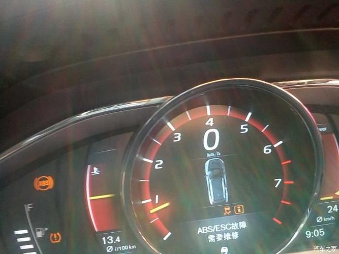 abs和esc暂时不可用是什么情况?abs esc故障电瓶没电-图2 abs和esc暂时不可用是什么情况?abs esc故障电瓶没电-图2