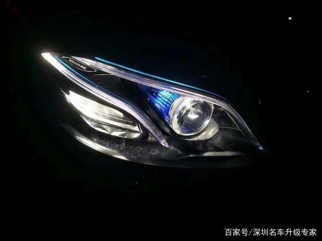 奔驰e300大灯LED灯带黄光正常吗？奔驰e300大灯故障码-图4