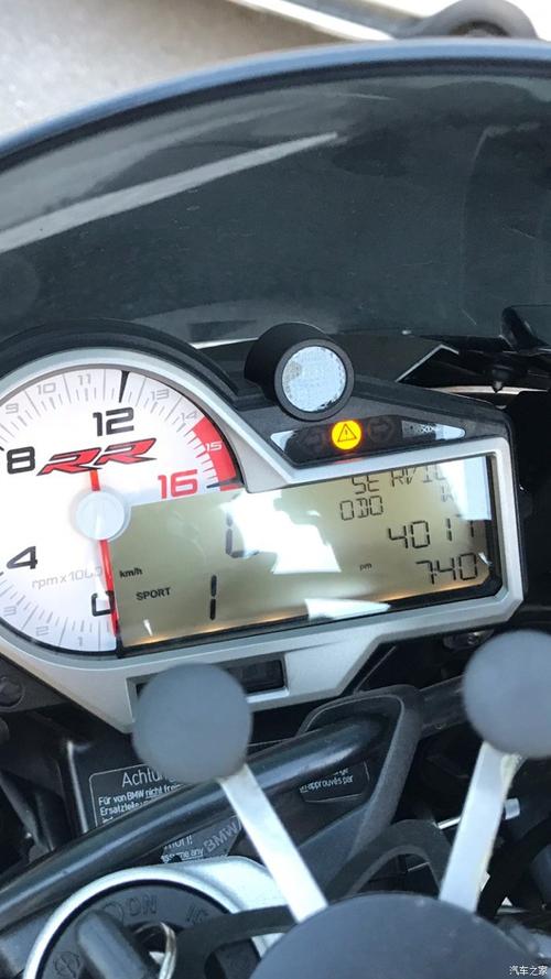 宝马s1000xrabs灯一直亮?s1000r abs 故障-图2 宝马s1000xrabs灯一直亮?s1000r abs 故障-图2