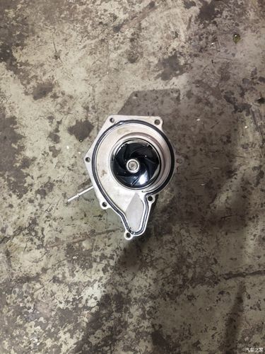 奥迪a6辅助水泵坏了什么症状?奥迪a6l2.5水泵故障-图3 奥迪a6辅助水泵坏了什么症状?奥迪a6l2.5水泵故障-图3