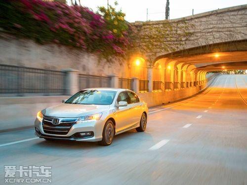 雅阁有个橙色感叹号什么意思?九代雅阁2.0故障指示灯-图2 雅阁有个橙色感叹号什么意思?九代雅阁2.0故障指示灯-图2
