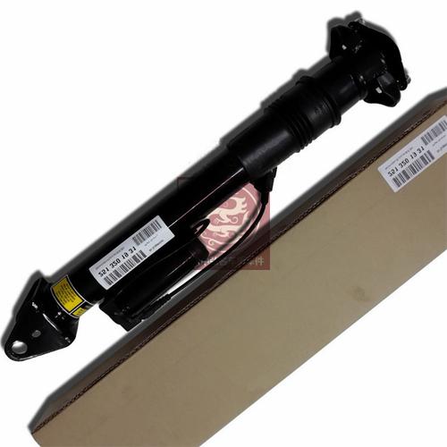 奔驰r300后减震器更换注意事项？奔驰r300减震故障-图2