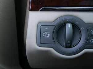 林荫大道手刹怎么校准?林荫大道手刹故障-图2 林荫大道手刹怎么校准?林荫大道手刹故障-图2