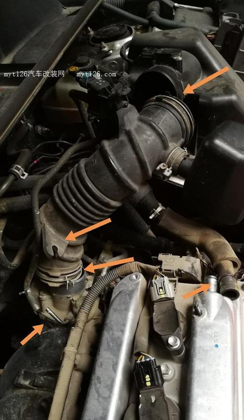 丰田RV4清洗节气门后怠速高怎么解决?rav4空调翻板故障-图2 丰田RV4清洗节气门后怠速高怎么解决?rav4空调翻板故障-图2