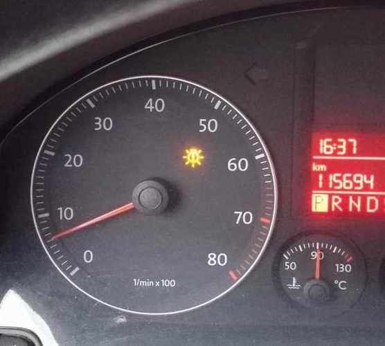 速腾每次启动都有3个故障灯？速腾仪表盘同时出现三个故障灯-图3