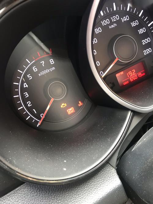 起亚k2水温高什么原因?k2发动机故障灯亮水温表闪烁-图3 起亚k2水温高什么原因?k2发动机故障灯亮水温表闪烁-图3