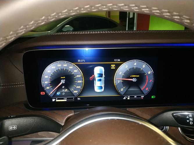 奔驰s350变速箱是什么型号?奔驰S350车主应警惕变速箱故障-图2 奔驰s350变速箱是什么型号?奔驰S350车主应警惕变速箱故障-图2