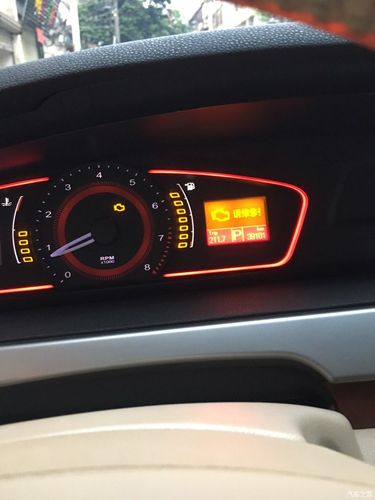 荣威750故障提示u0101与tcm变速器控制模块失去通讯怎么办？荣威750电动助力混合系统故障-图4