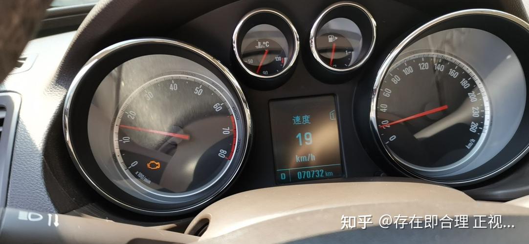 新款别克君威发动机故障灯亮黄灯?别克君威机器故障灯亮-图3 新款别克君威发动机故障灯亮黄灯?别克君威机器故障灯亮-图3