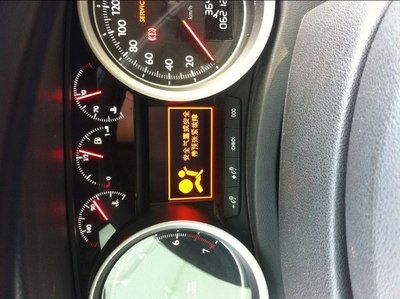 安全带预紧器故障怎么解决?标志预张紧器故障灯-图4 安全带预紧器故障怎么解决?标志预张紧器故障灯-图4