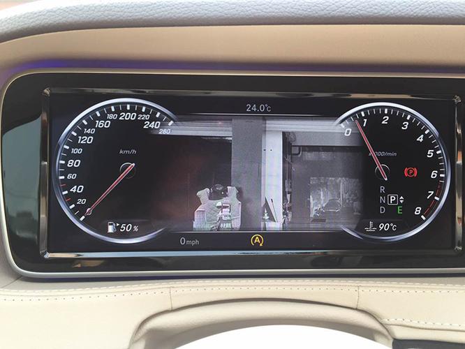 奔驰s350l挂不进档位车辆重启?奔驰s350左前升降故障-图3 奔驰s350l挂不进档位车辆重启?奔驰s350左前升降故障-图3