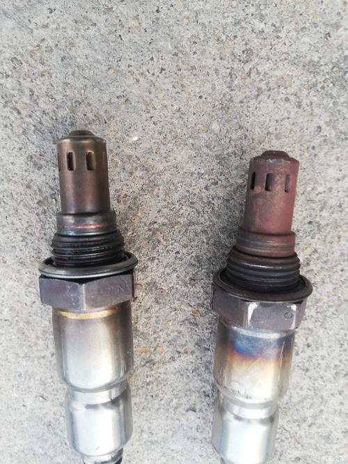 换了新的氧传感器,发动机灯还是亮,咋整?新传感器换了还是亮故障灯-图3 换了新的氧传感器,发动机灯还是亮,咋整?新传感器换了还是亮故障灯-图3
