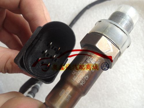 2010帕萨特领驭氧传感器在什么地方？新领驭 氧传感器故障灯-图2