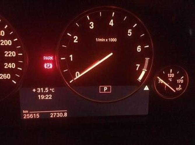 宝马x3黄色感叹号啥意思?宝马 3故障码-图2 宝马x3黄色感叹号啥意思?宝马 3故障码-图2