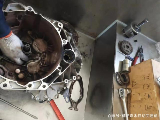 大众双离合导向轴承损坏的症状?大众轴承故障-图4 大众双离合导向轴承损坏的症状?大众轴承故障-图4