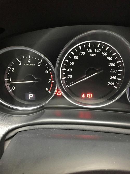 马自达仪表显示碰撞灯亮了?马自达 防追尾故障灯-图3 马自达仪表显示碰撞灯亮了?马自达 防追尾故障灯-图3
