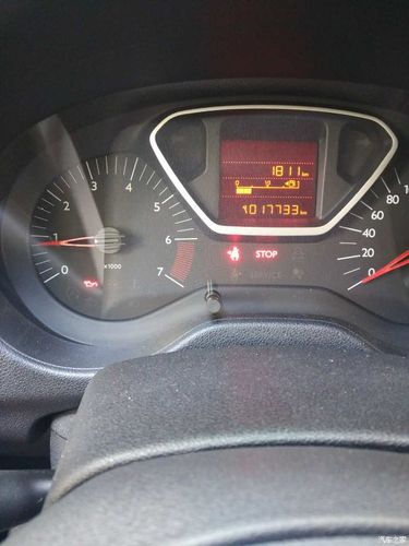 新爱丽舍大灯常亮雨刮失灵不能启动怎么回事?爱丽舍天冷故障灯亮-图2 新爱丽舍大灯常亮雨刮失灵不能启动怎么回事?爱丽舍天冷故障灯亮-图2