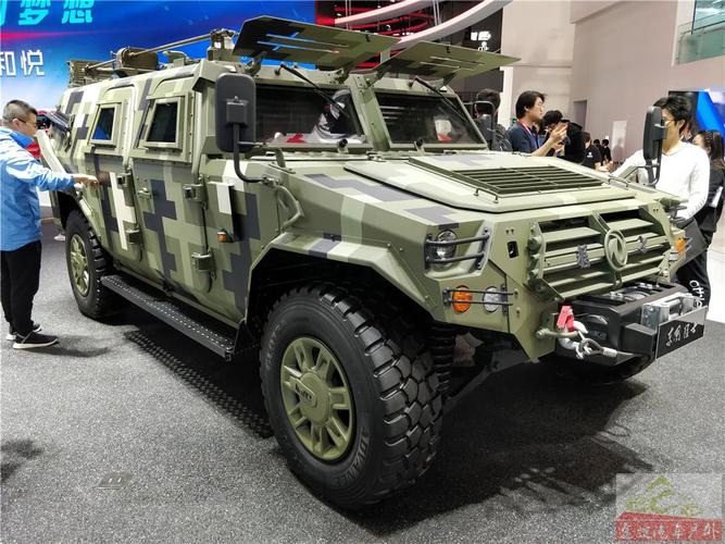 东风8×8越野车？（东风军用吉普）-图4