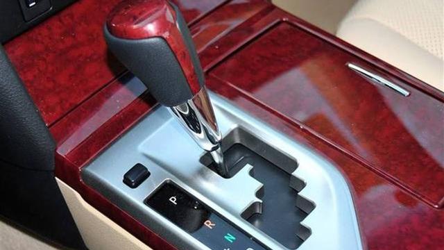 自动挡换挡面壳怎么换?(东风sx6红色)-图3 自动挡换挡面壳怎么换?(东风sx6红色)-图3