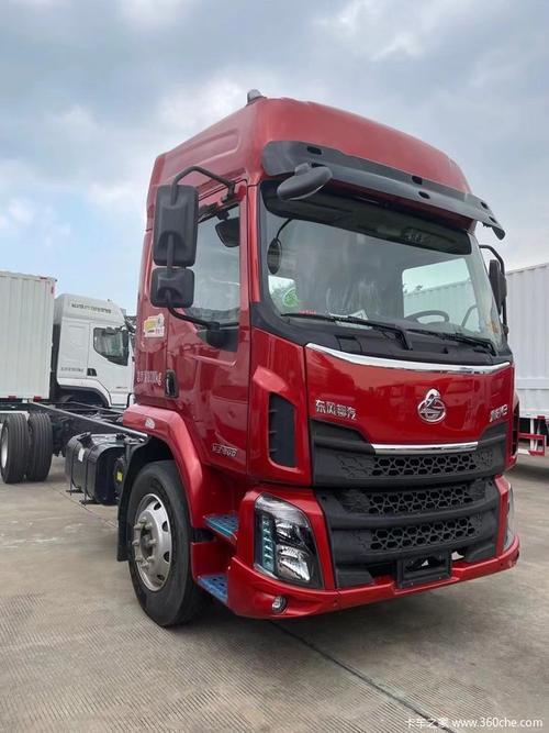 乘龙m3200马力开起来感觉怎么样?(东风新乘龙m3b视频)-图2 乘龙m3200马力开起来感觉怎么样?(东风新乘龙m3b视频)-图2