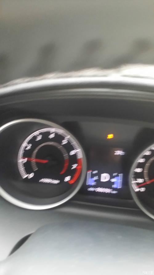 骏派d60防滑灯一直亮怎么解决？（骏派d60故障灯）-图3
