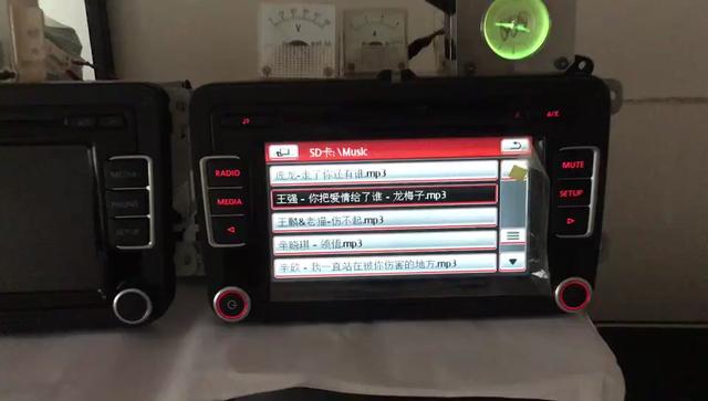 大众cd机不吐碟提示系统故障?(大众故障分析)-图4 大众cd机不吐碟提示系统故障?(大众故障分析)-图4