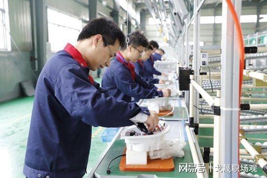 武汉值得进的几个厂?(武汉东风集团普工累吗)-图4 武汉值得进的几个厂?(武汉东风集团普工累吗)-图4